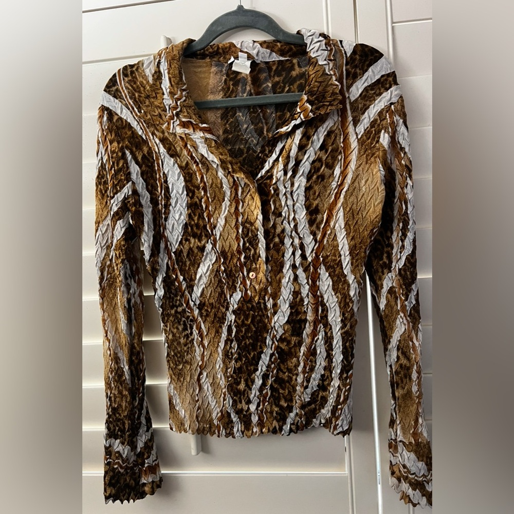 Multi-Print Crinkle Top